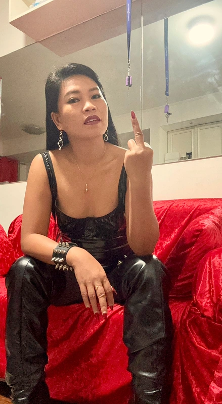 Queen Sierra humiliation and psychological play specialty